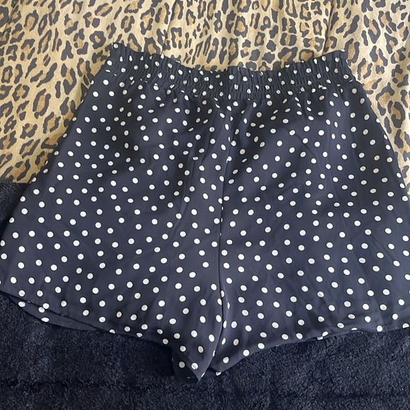 Express polka dot shorts size S - Picture 2 of 2